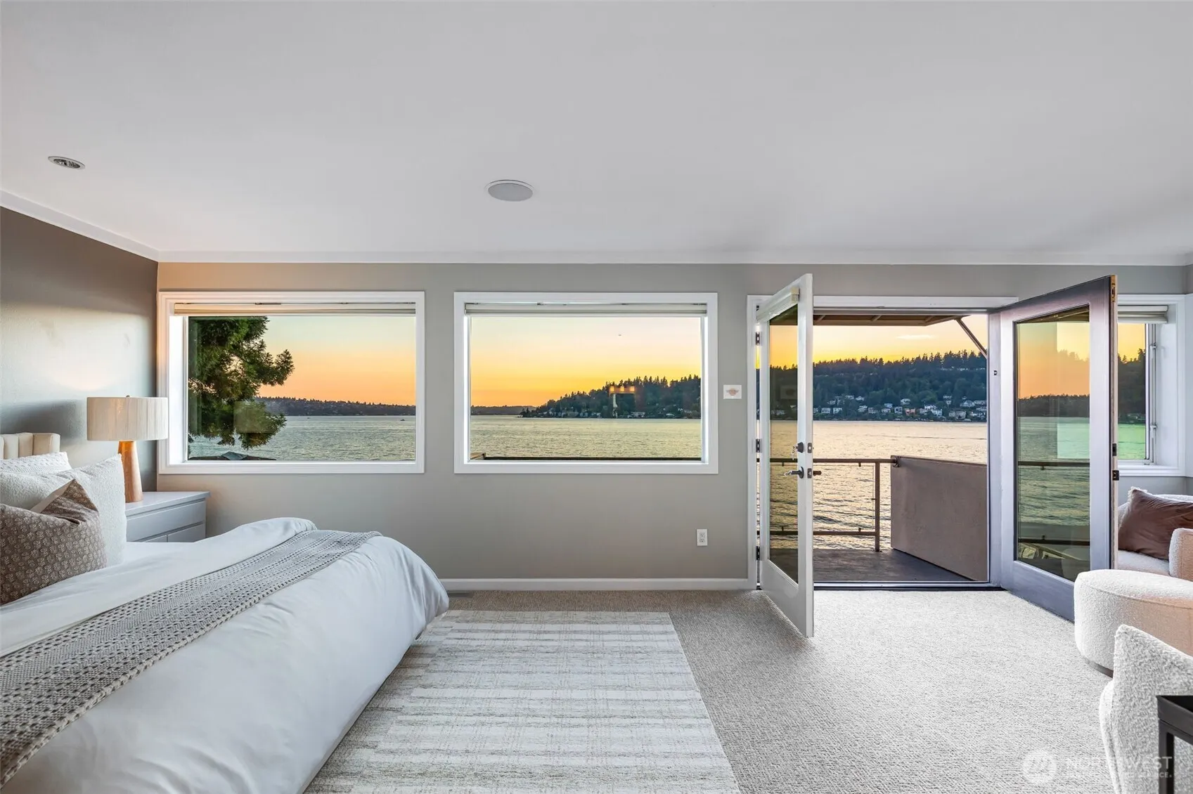 3711 Lake Washington Boulevard N, Renton, WA 98056