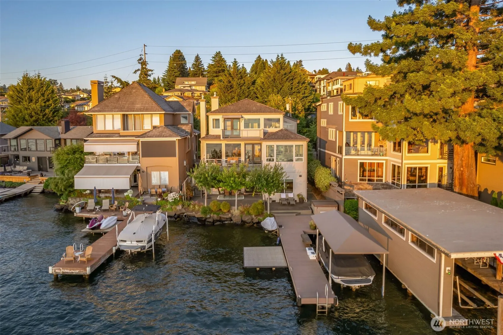3711 Lake Washington Boulevard N, Renton, WA 98056