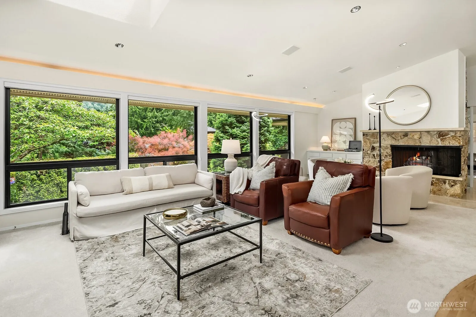 2725 Sahalee Drive W, Sammamish, WA 98074