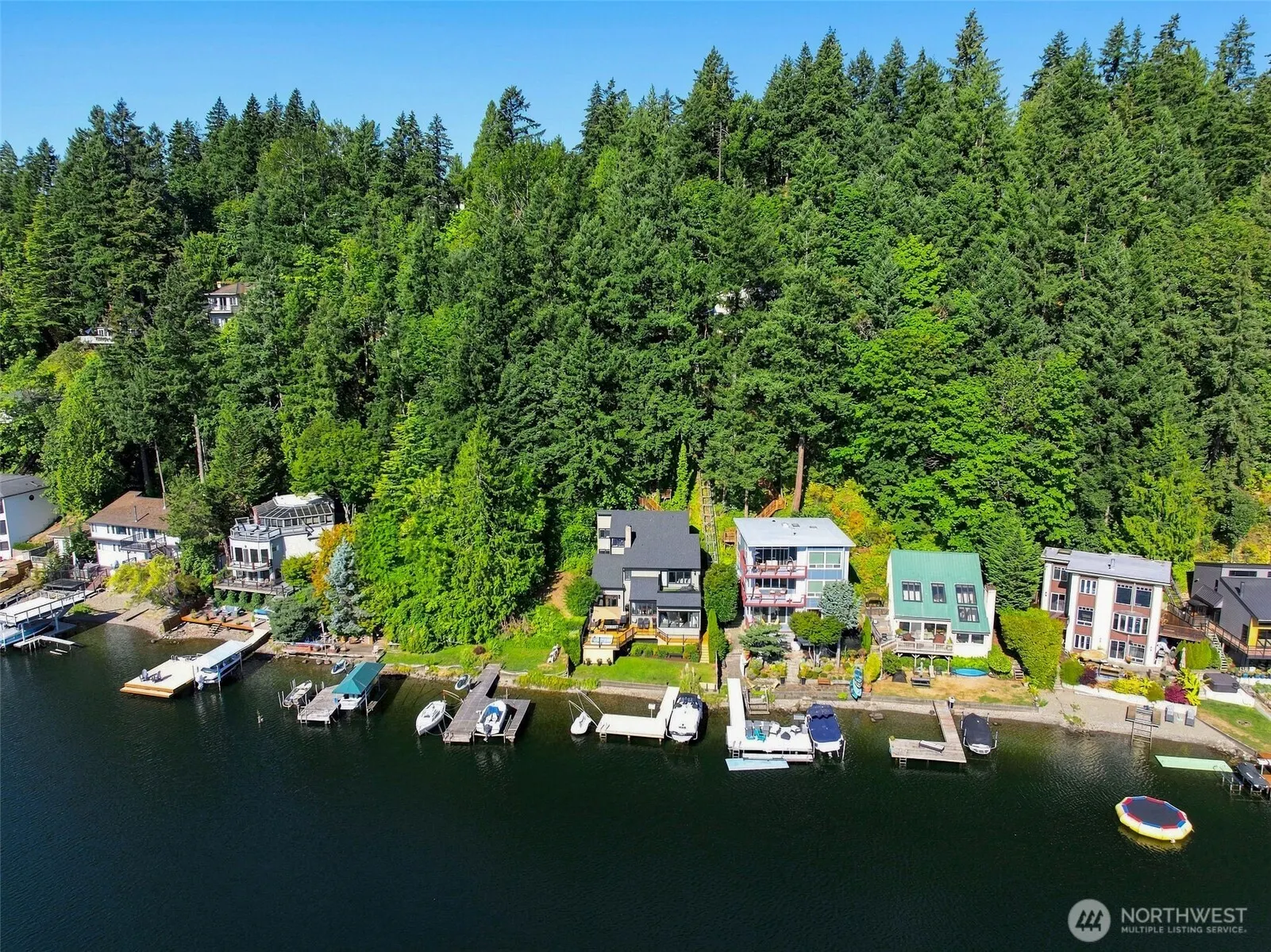 2002 W Lake Sammamish Parkway NE, Redmond, WA 98052