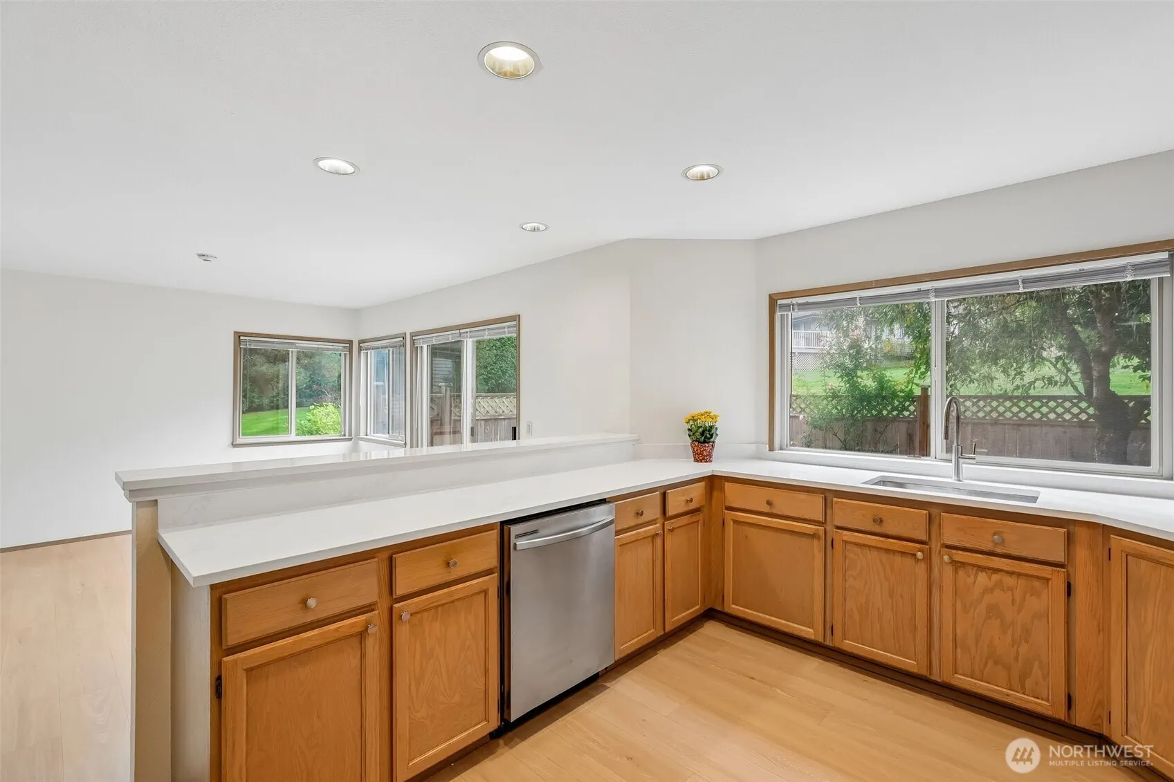 15617 NE 70th Court #D109, Redmond, WA 98052