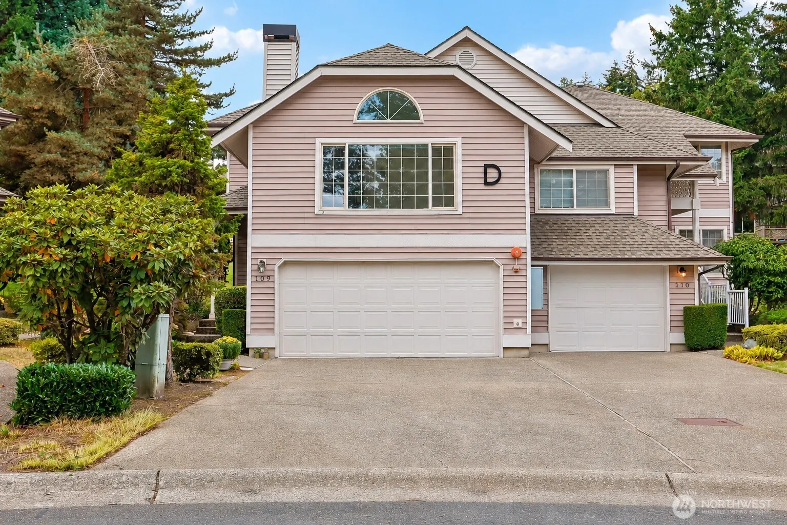 15617 NE 70th Court #D109, Redmond, WA 98052