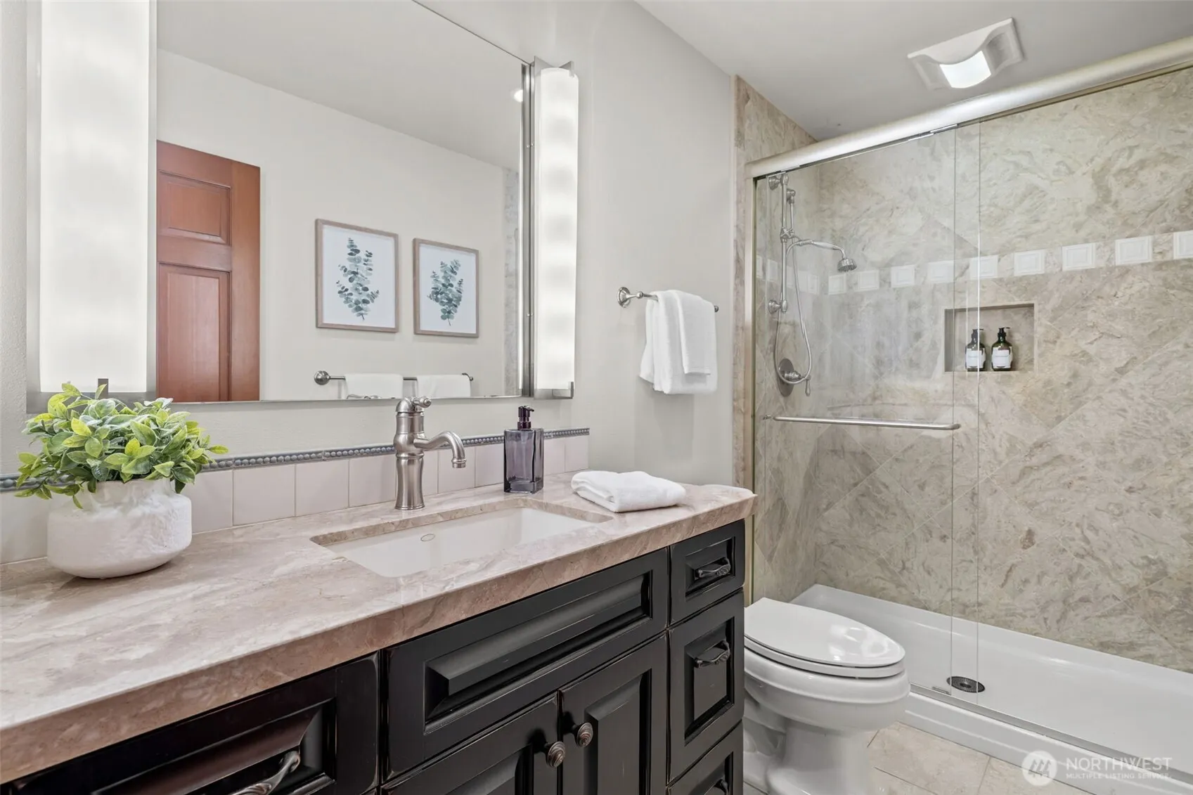 18810 NE 150th Court , Woodinville, WA 98072