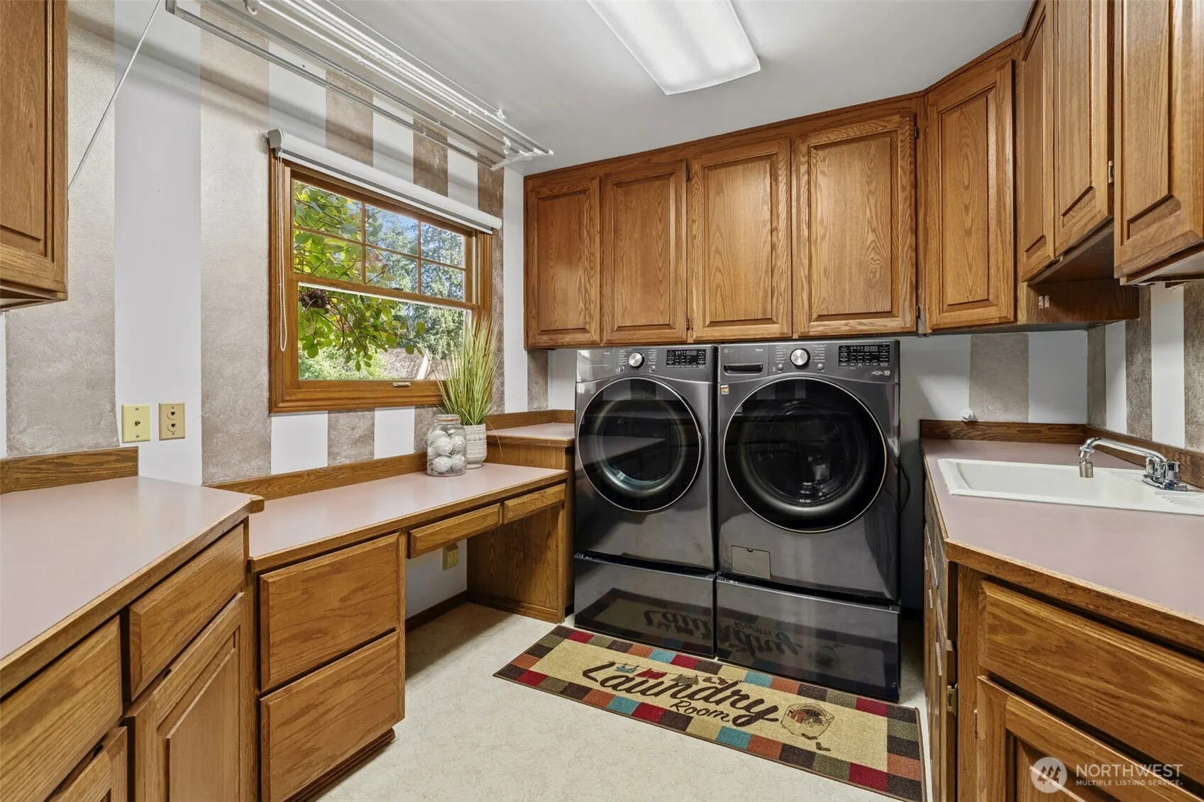18810 NE 150th Court , Woodinville, WA 98072