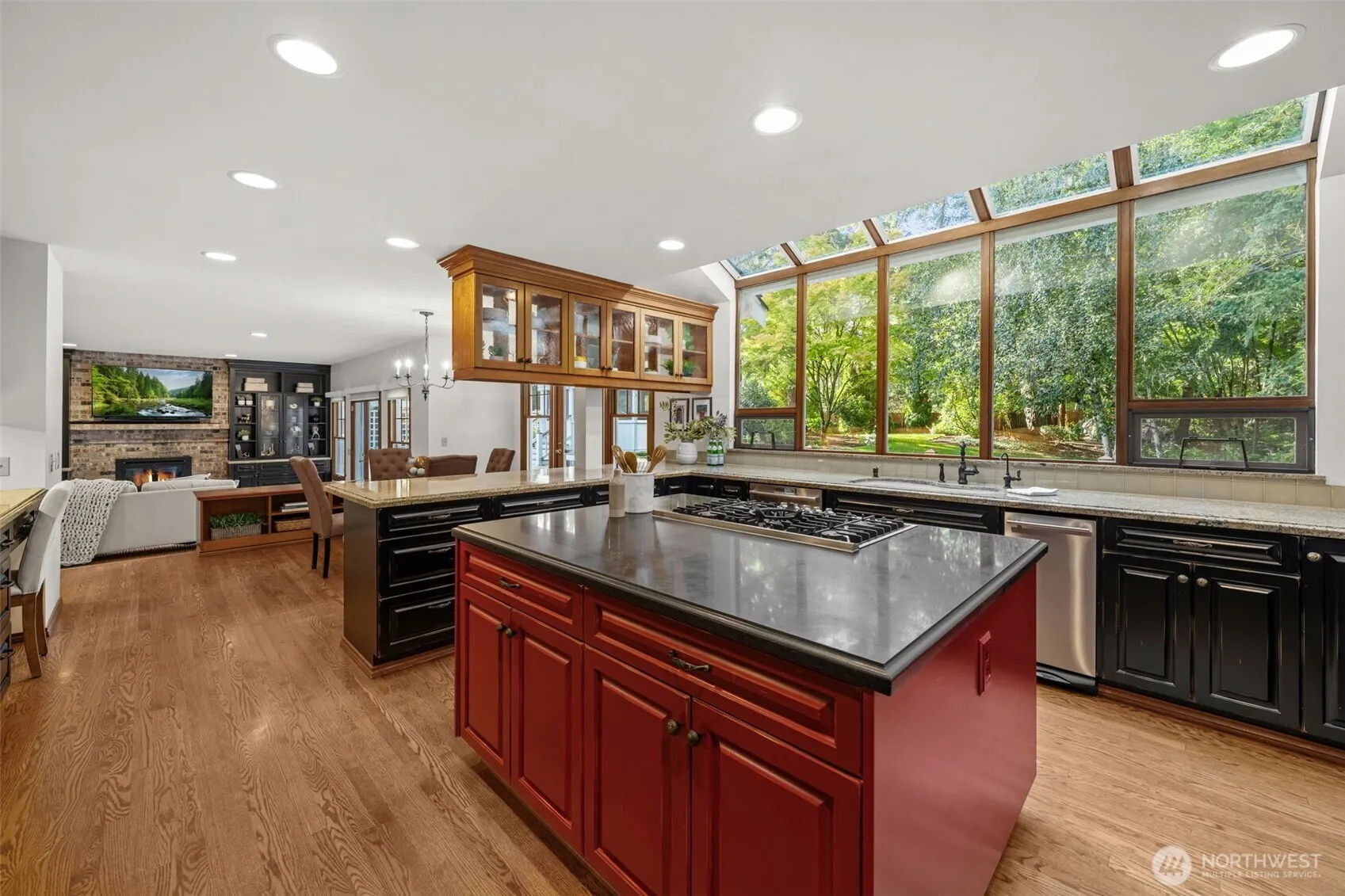 18810 NE 150th Court , Woodinville, WA 98072