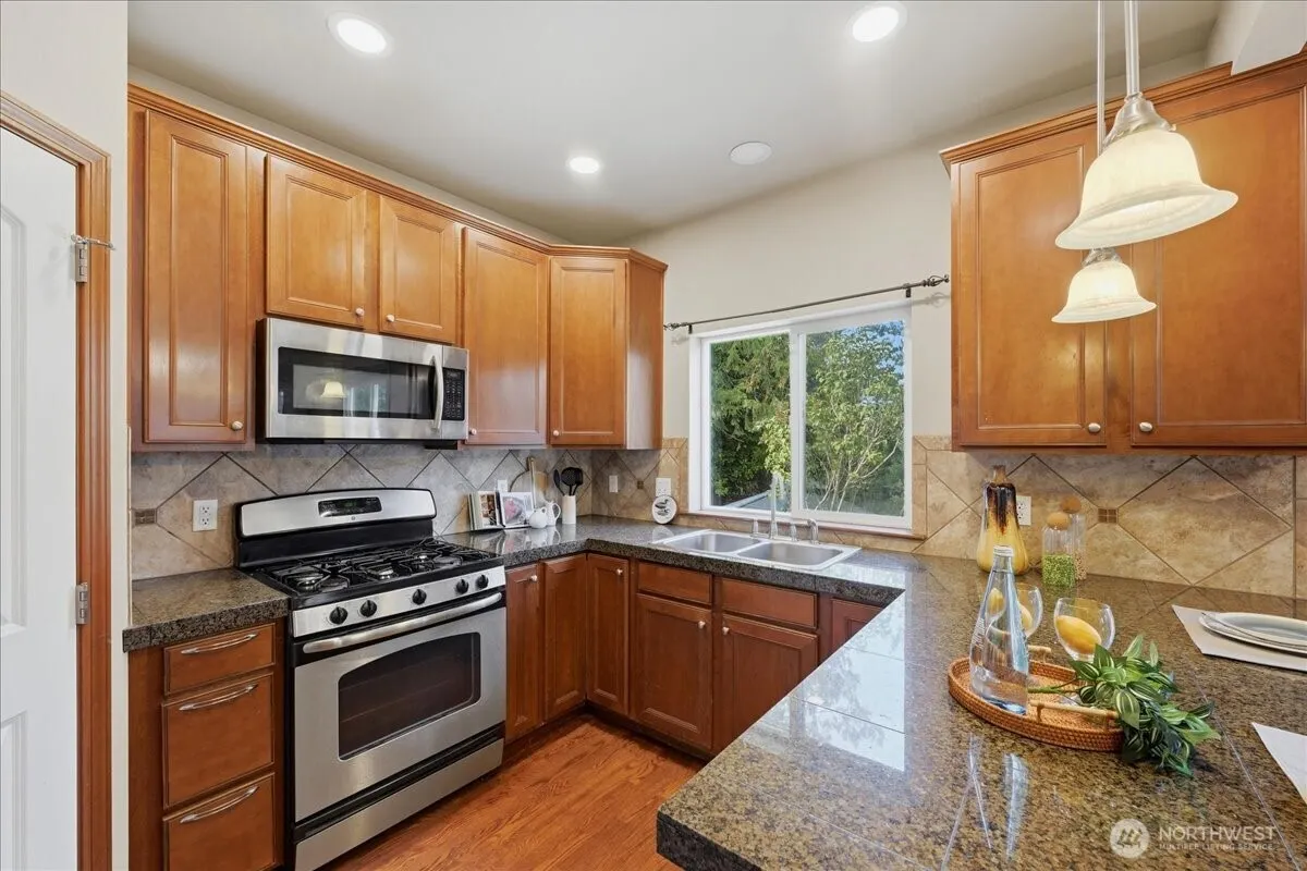 19530 25th Drive SE, Bothell, WA 98012