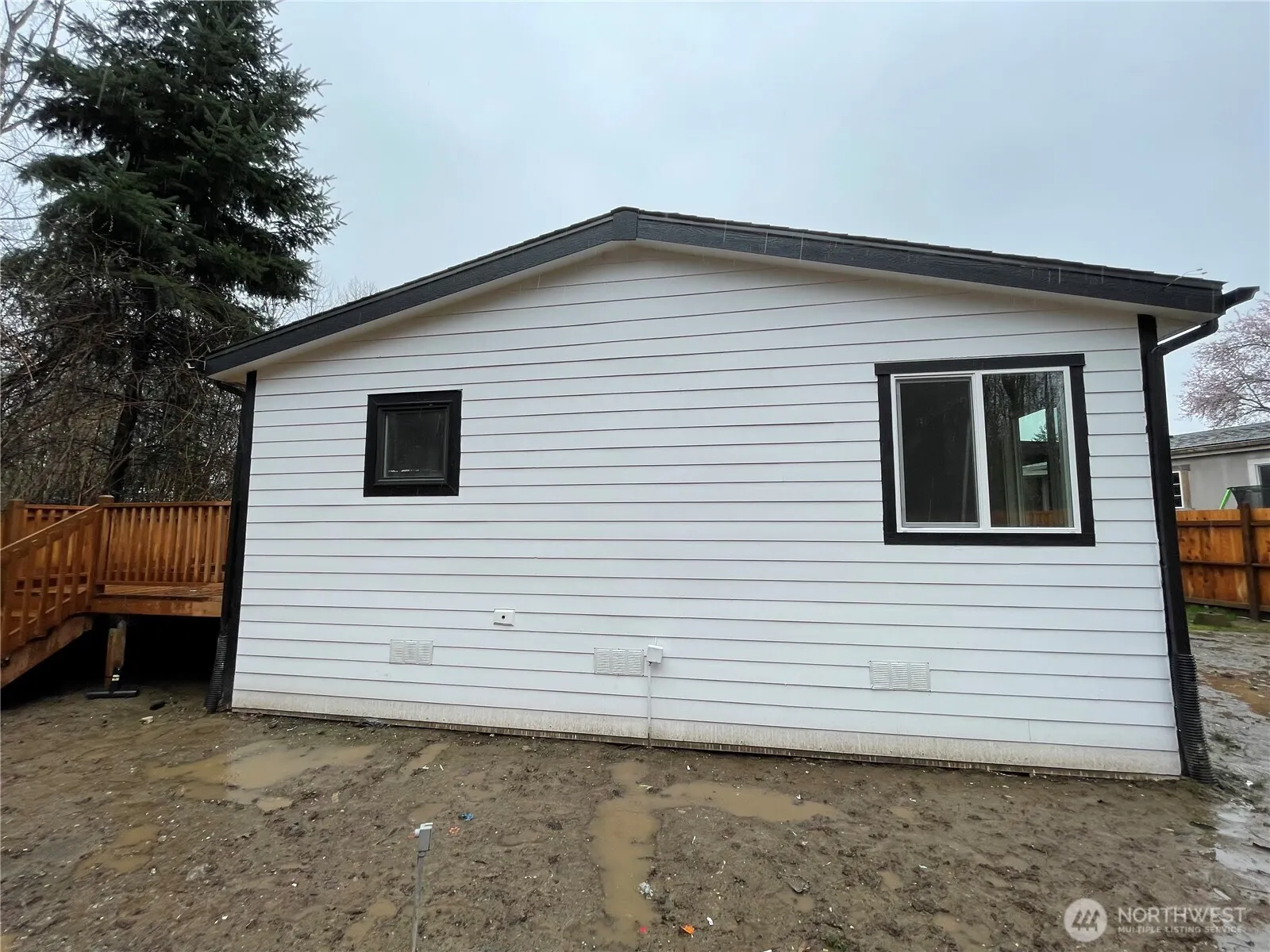 827 West Valley Highway #46, Kent, WA 98032