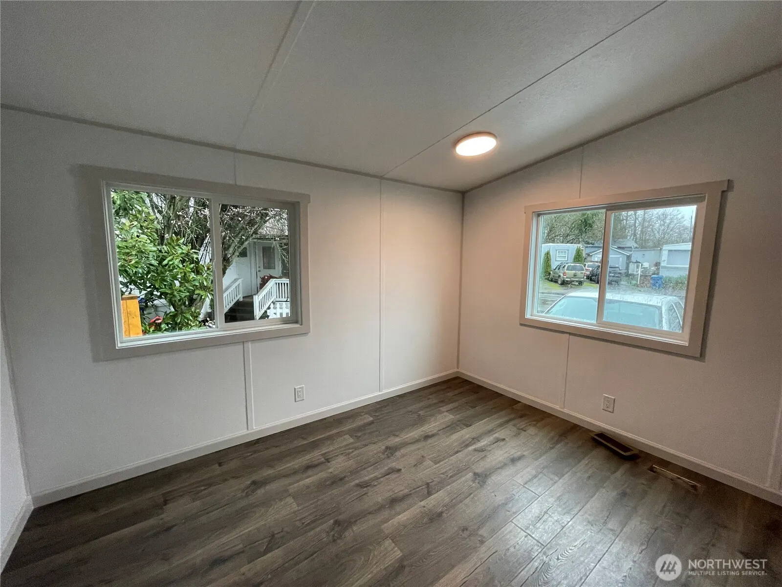 827 West Valley Highway #46, Kent, WA 98032