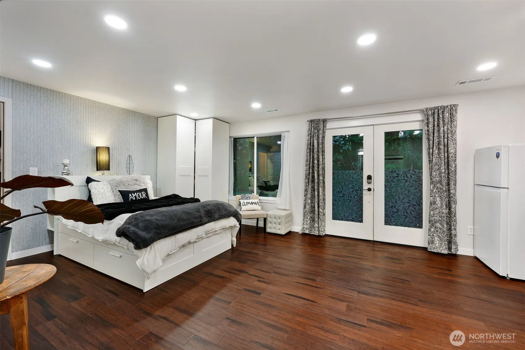 14032 110th Place NE, Kirkland, WA 98034