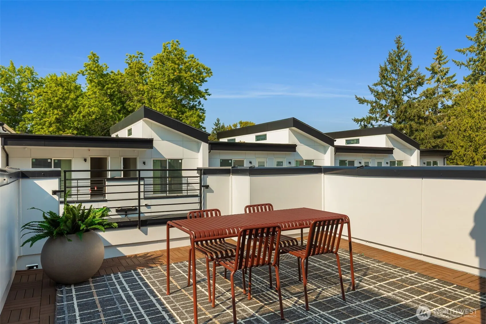 1129 129th Court NE, Bellevue, WA 98005