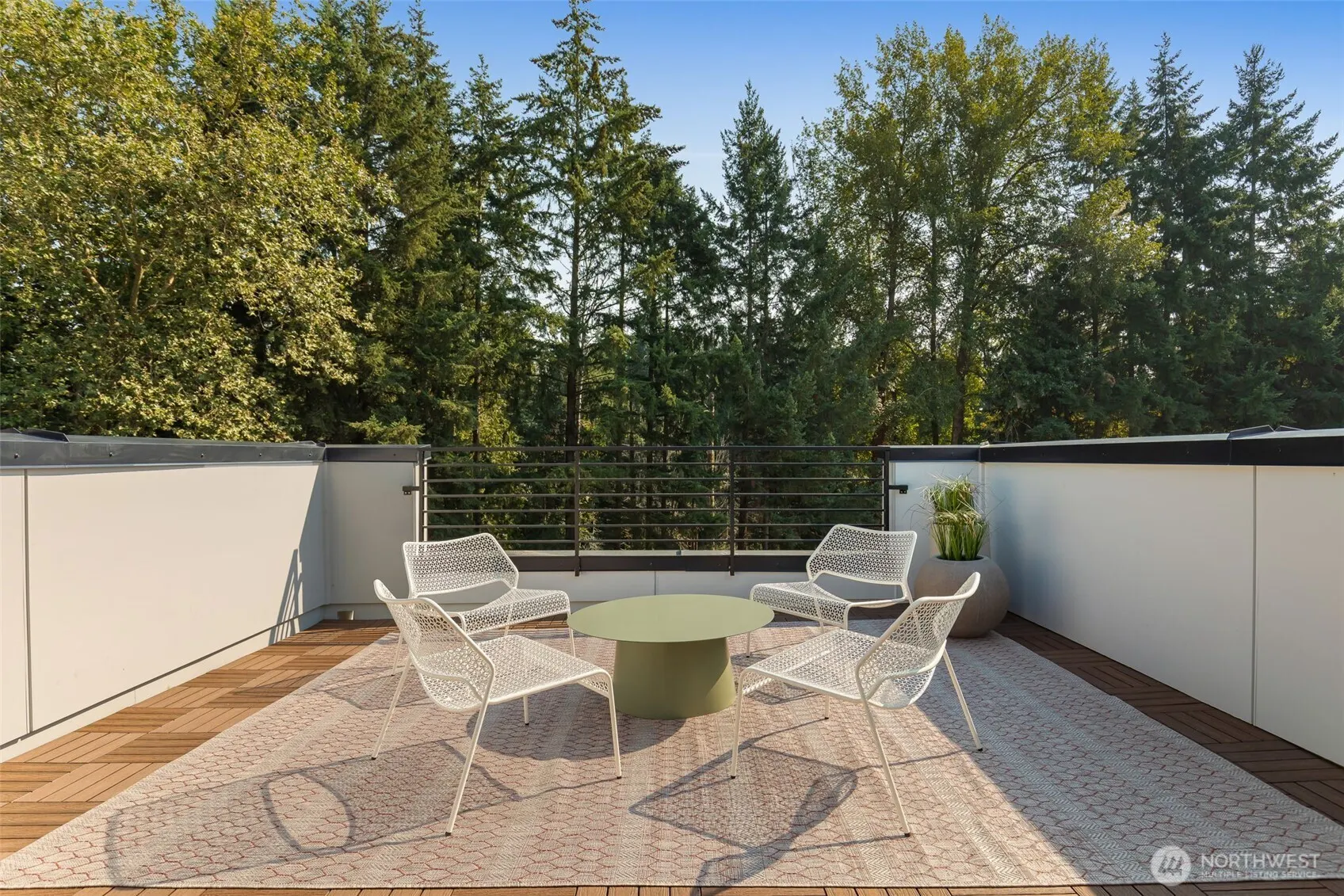 1129 129th Court NE, Bellevue, WA 98005