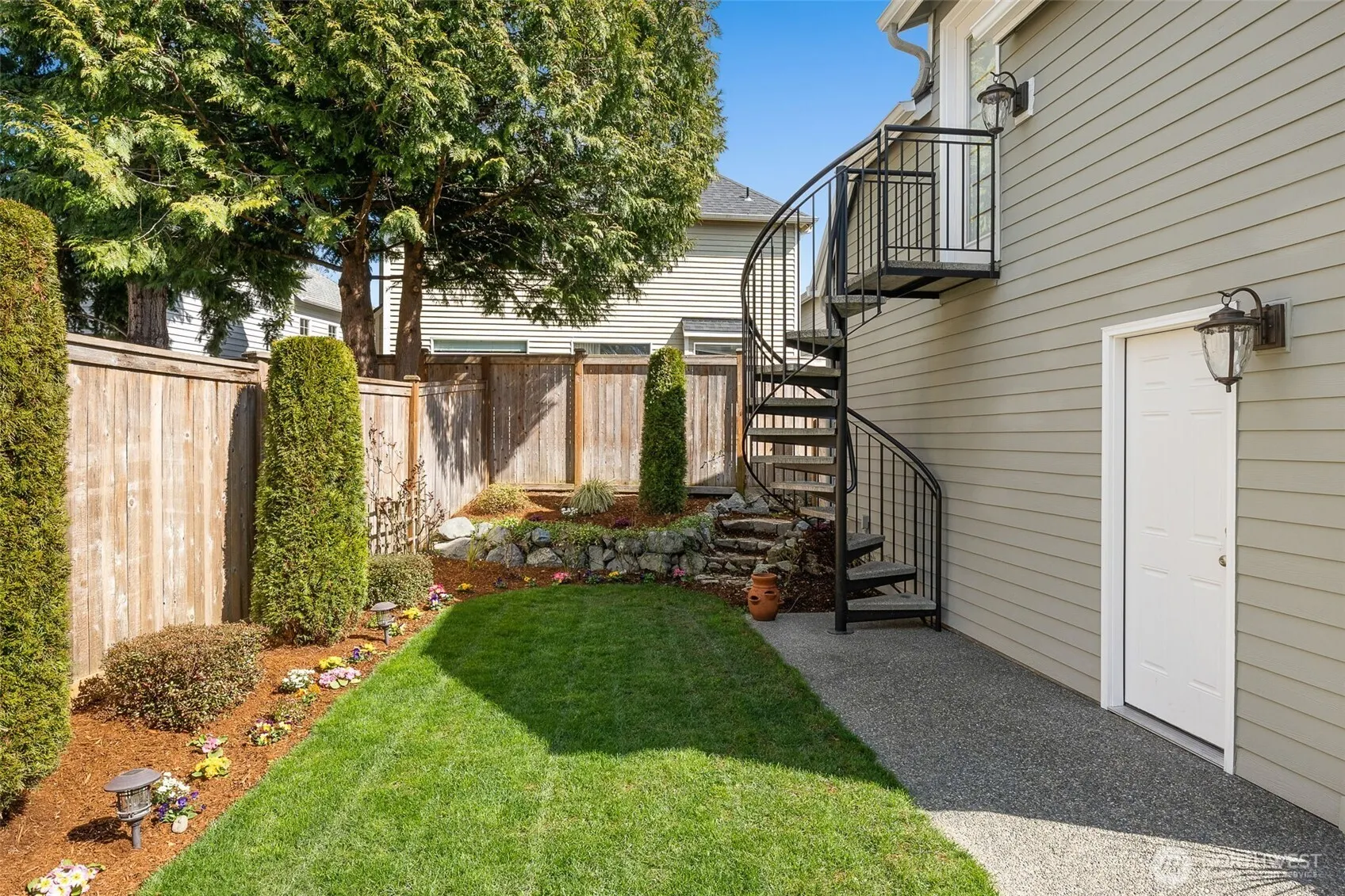 4234 249th Court SE, Sammamish, WA 98029