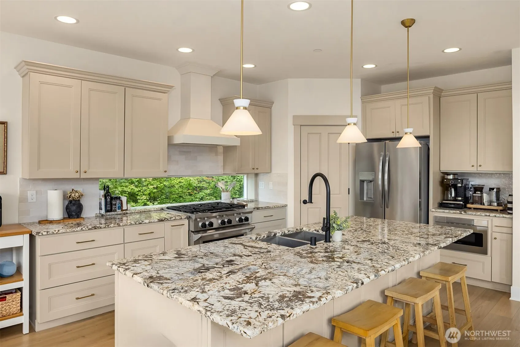 18619 NE Woodinville-Duvall Road , Woodinville, WA 98072