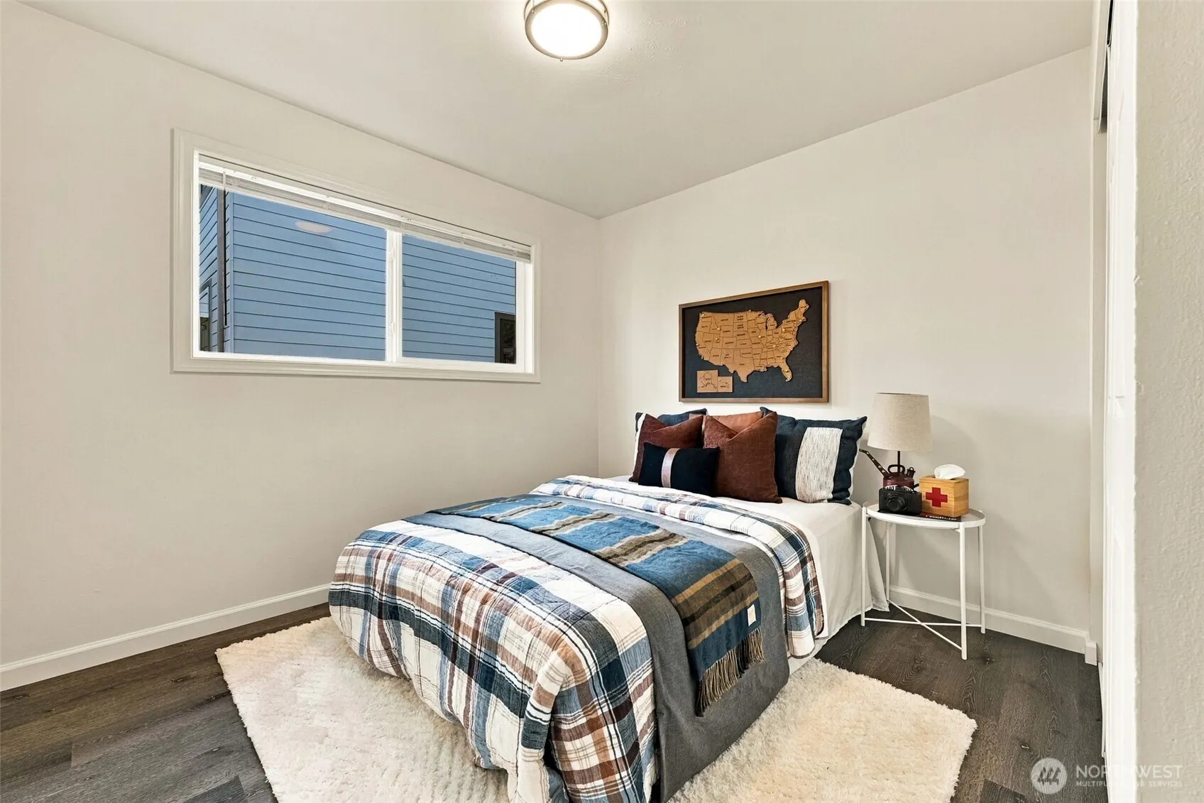 325 SE Andrews Street , Issaquah, WA 98027