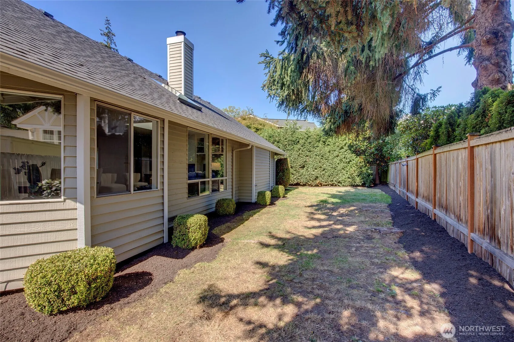 6216 108th Place NE, Kirkland, WA 98033