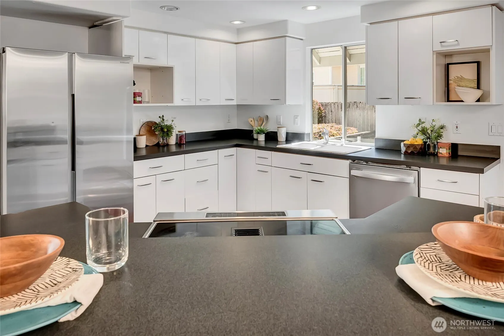 6216 108th Place NE, Kirkland, WA 98033