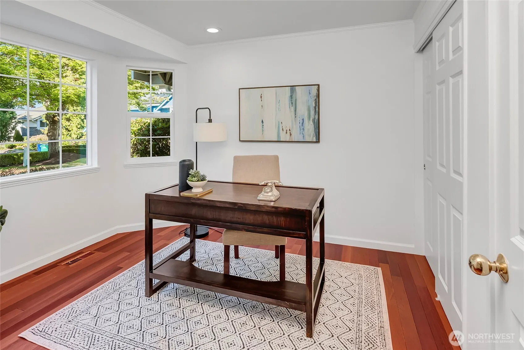 6216 108th Place NE, Kirkland, WA 98033