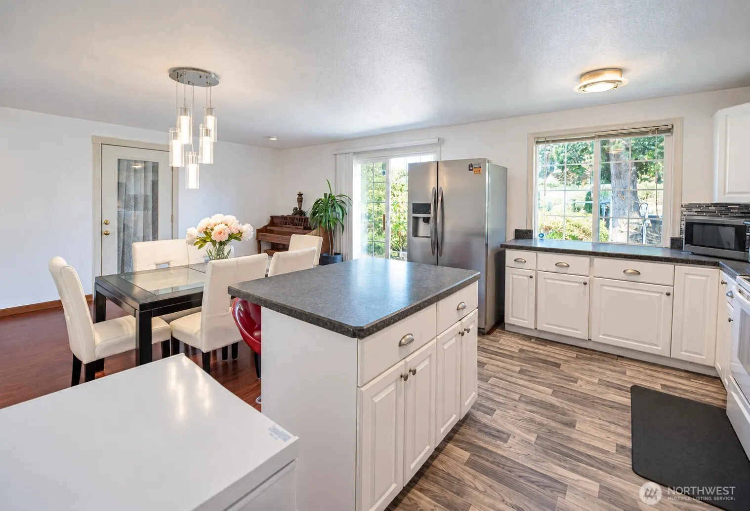25438 116th Avenue SE, Kent, WA 98030-6534