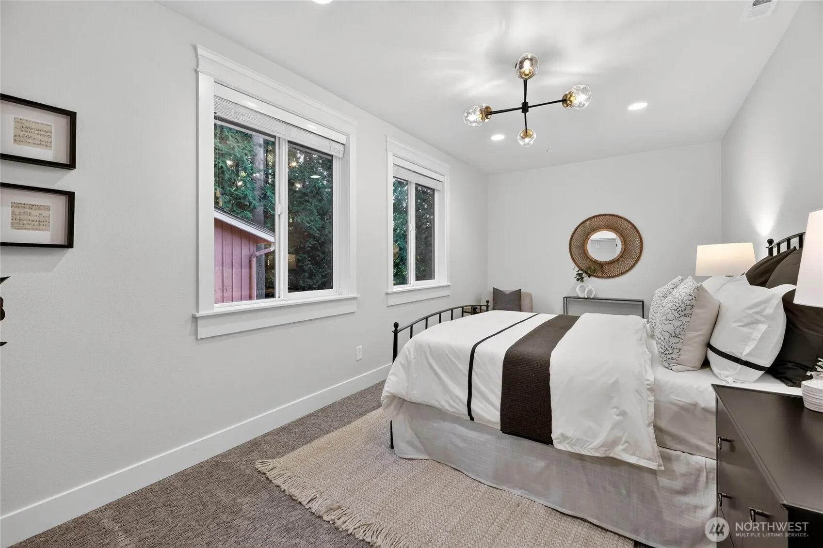 2300 126th Avenue NE, Bellevue, WA 98005-1544