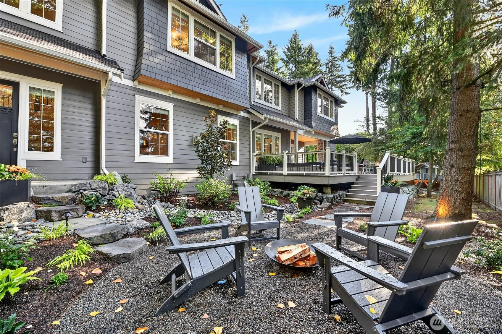2300 126th Avenue NE, Bellevue, WA 98005-1544