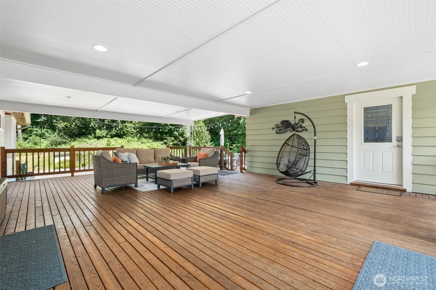 26428 SE 172 Street , Issaquah, WA 98027-6962