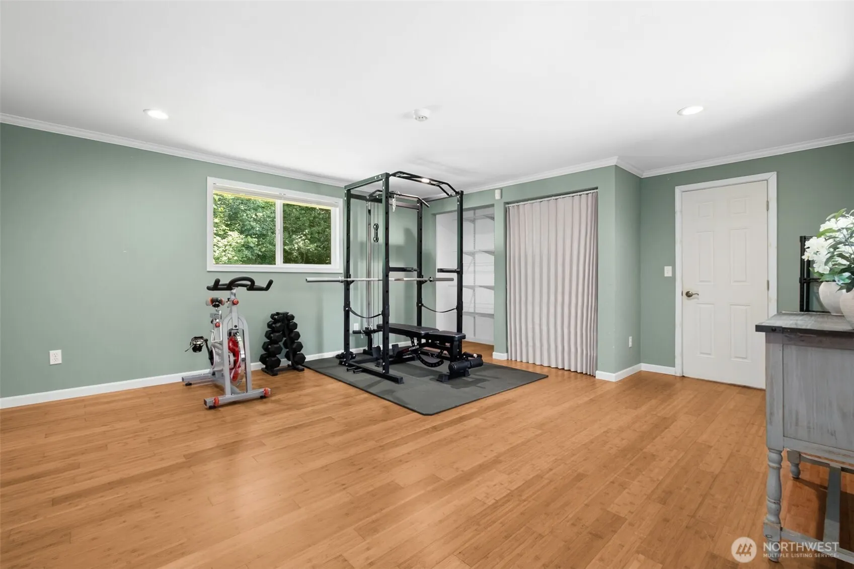 26428 SE 172 Street , Issaquah, WA 98027-6962