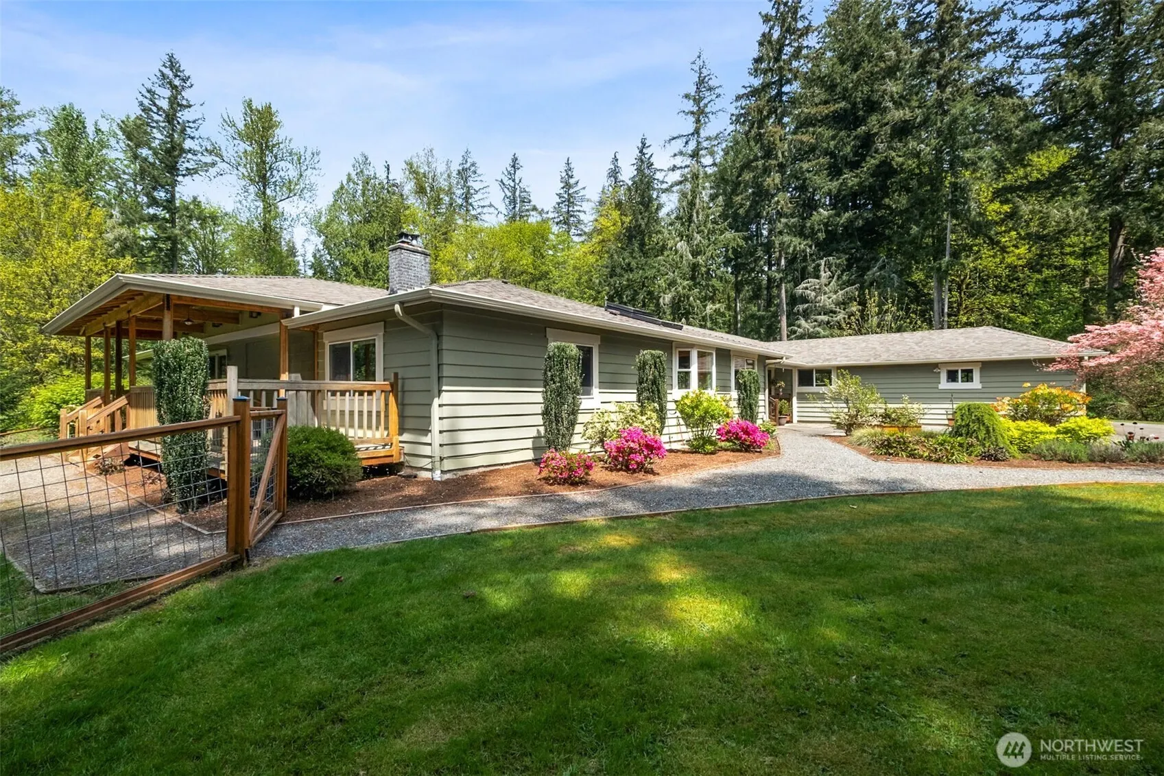 26428 SE 172 Street , Issaquah, WA 98027-6962
