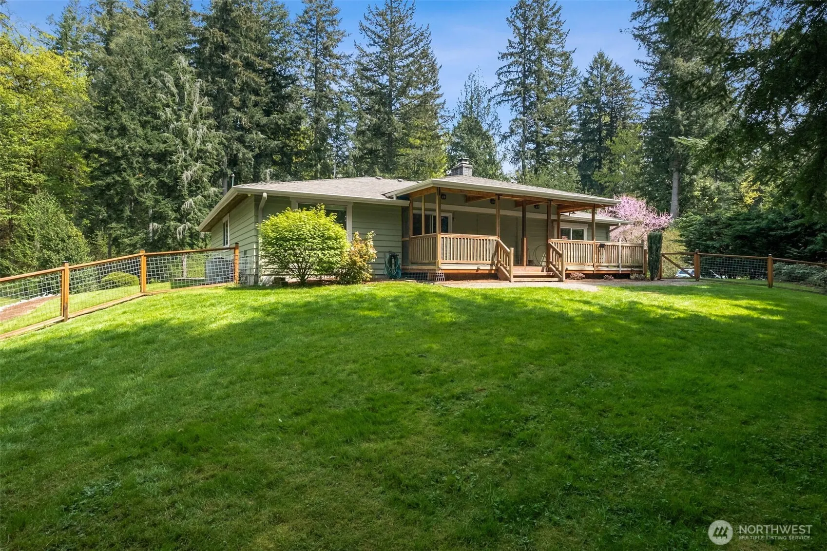 26428 SE 172 Street , Issaquah, WA 98027-6962