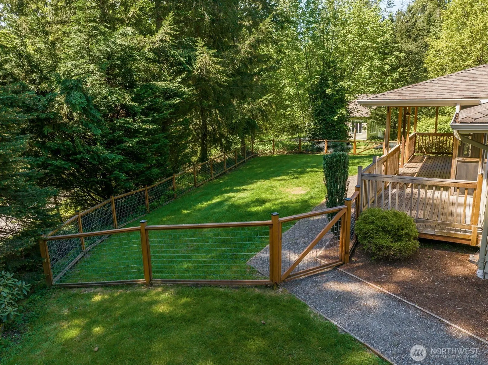 26428 SE 172 Street , Issaquah, WA 98027-6962