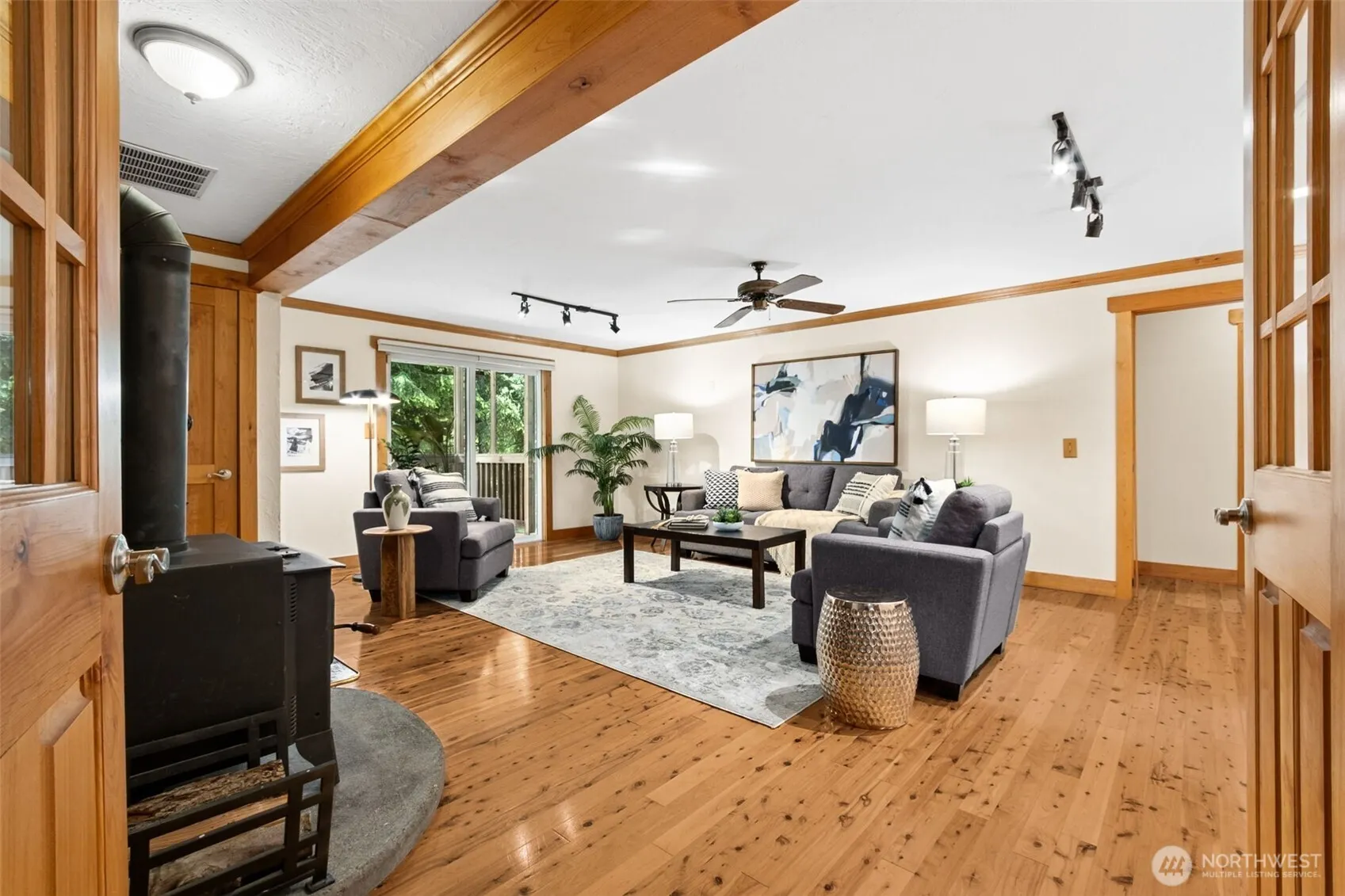 26428 SE 172 Street , Issaquah, WA 98027-6962