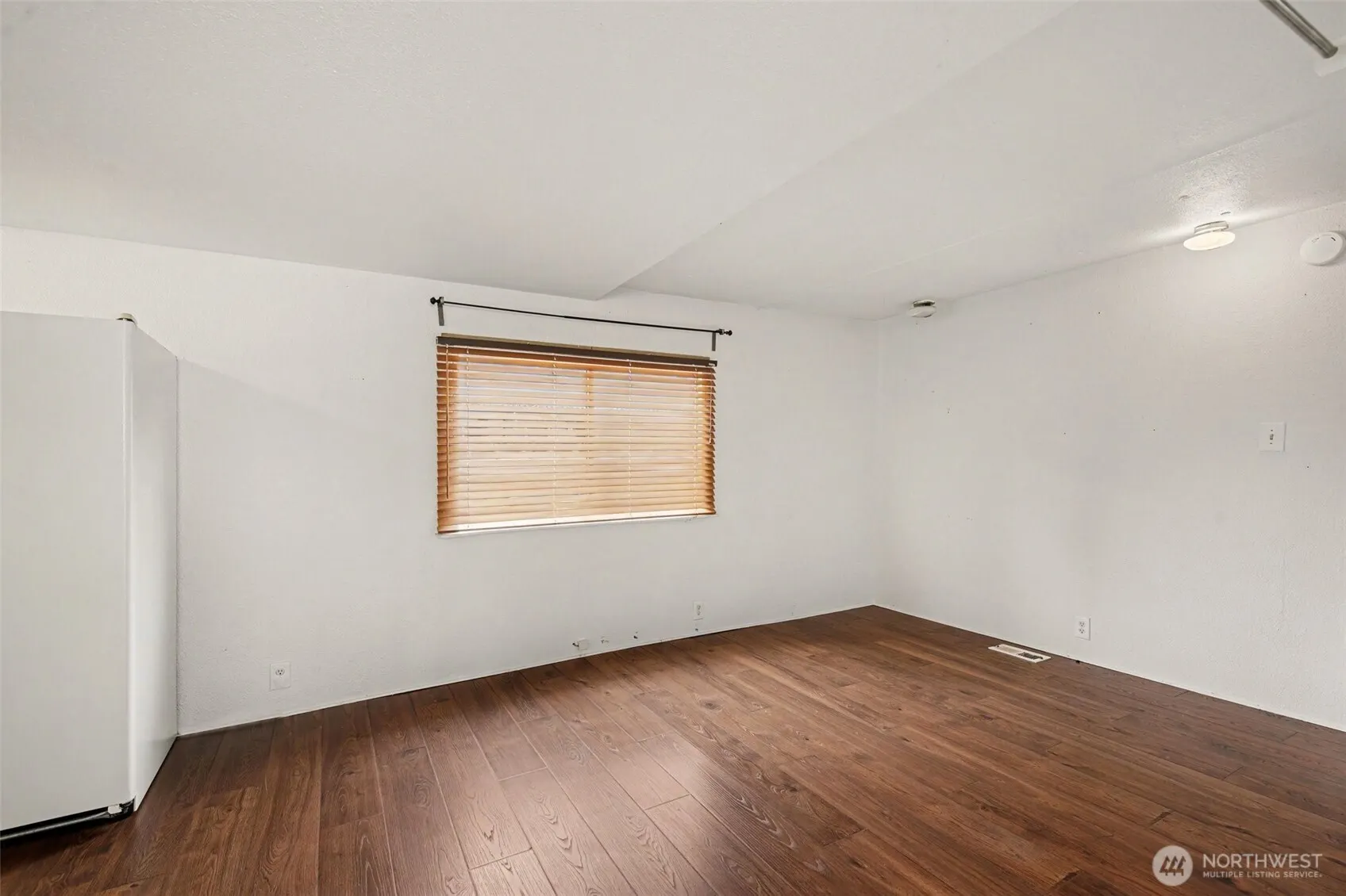 10515 Woodinville Drive #3, Bothell, WA 98011
