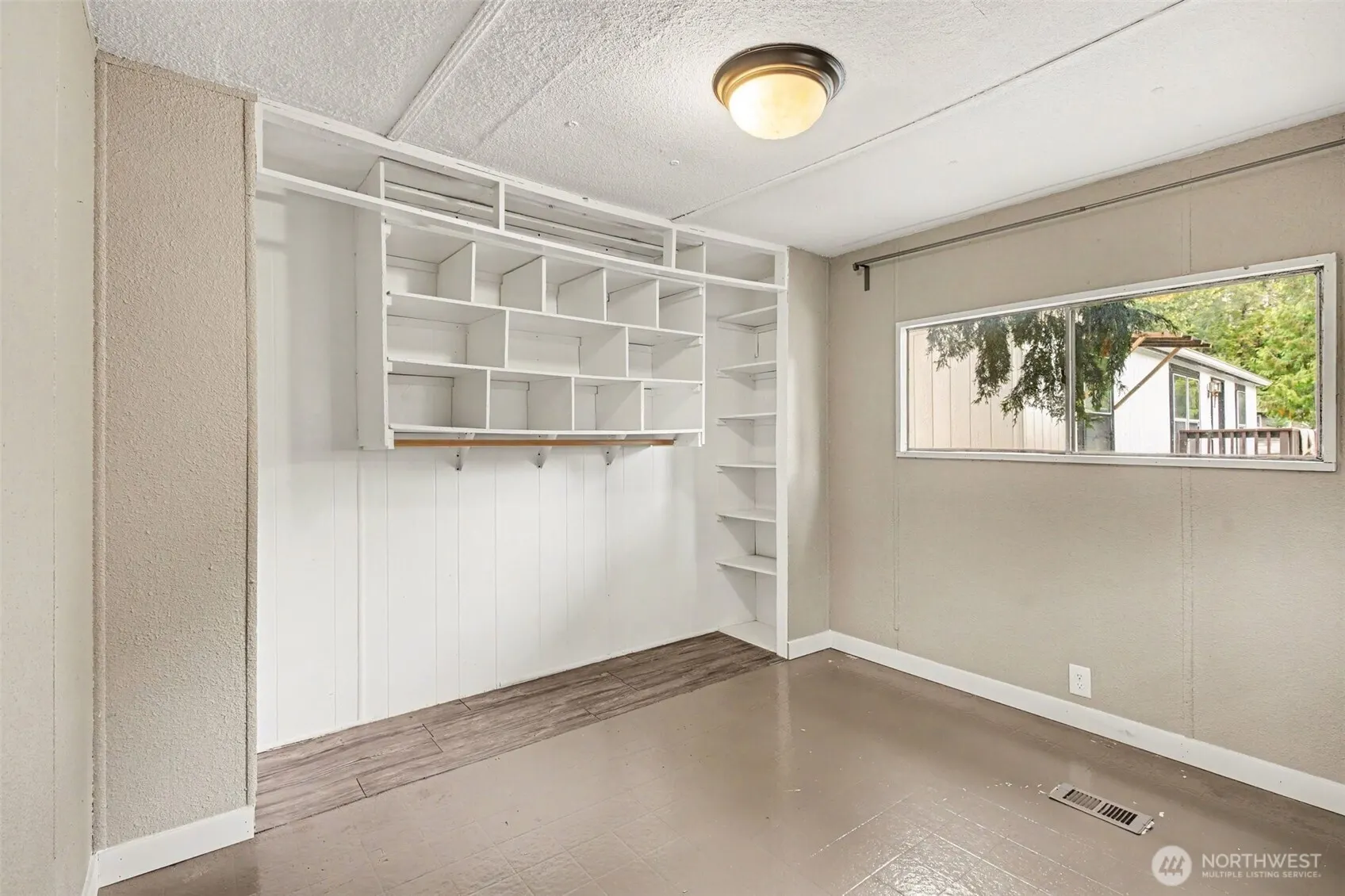 10515 Woodinville Drive #3, Bothell, WA 98011