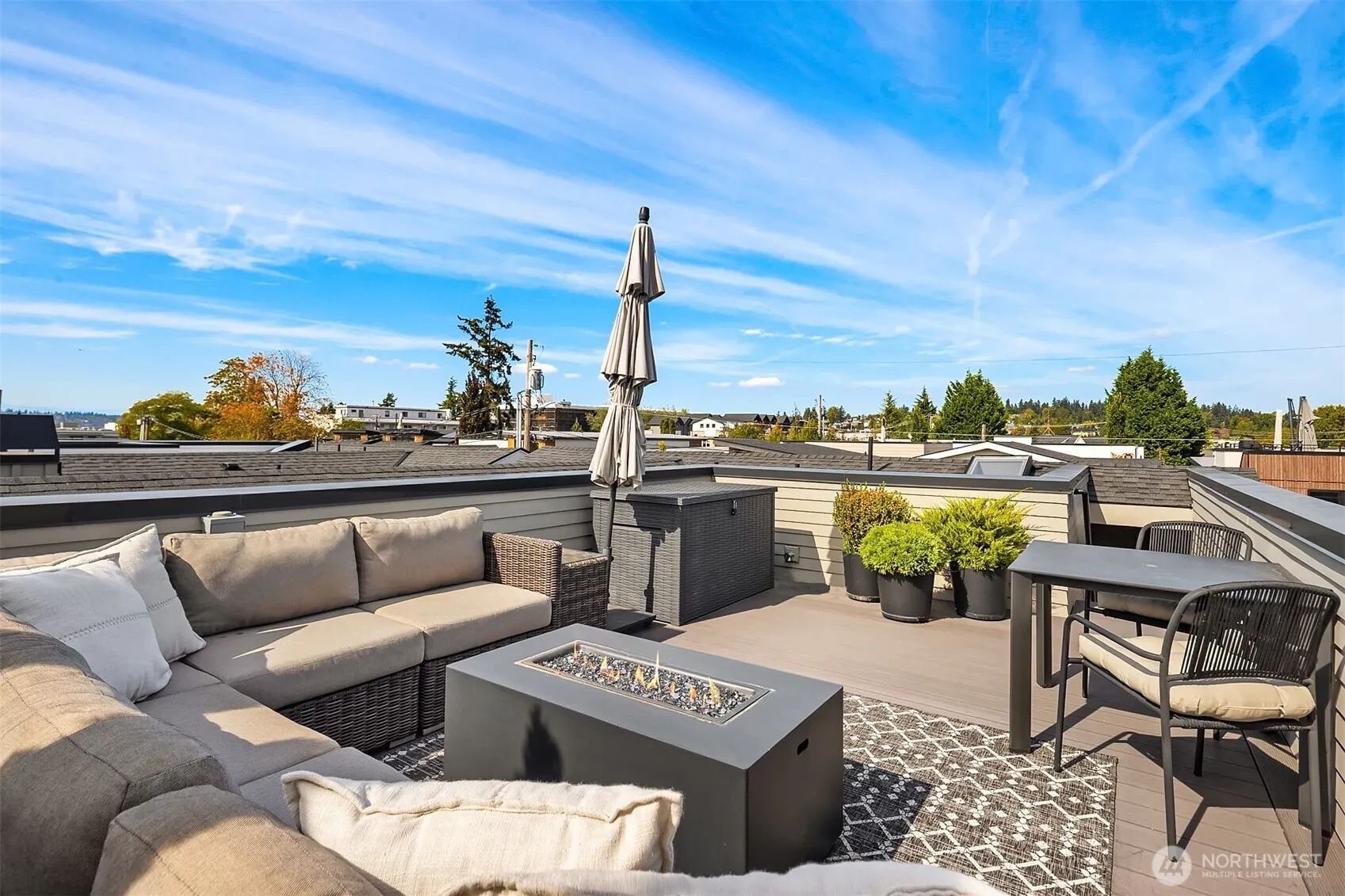 225 3rd Avenue S, Kirkland, WA 98033