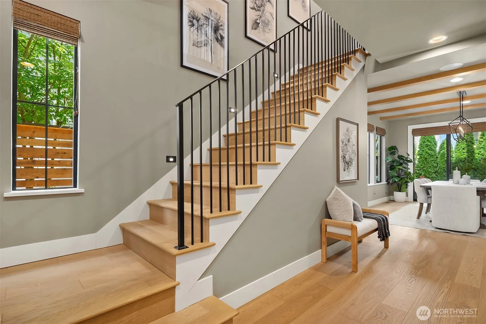225 3rd Avenue S, Kirkland, WA 98033