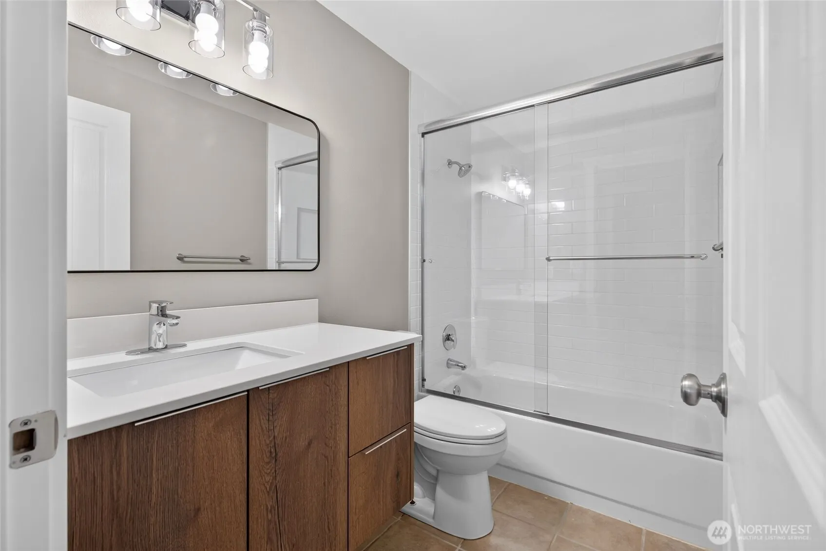 14430 40th Avenue W, Lynnwood, WA 98087