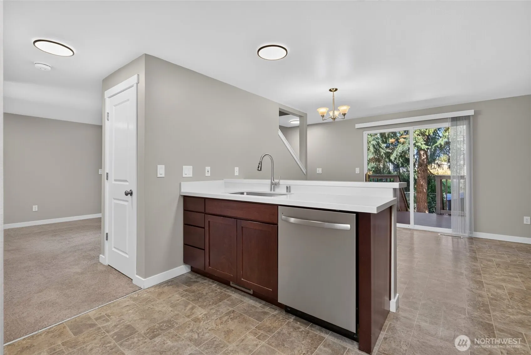 14430 40th Avenue W, Lynnwood, WA 98087
