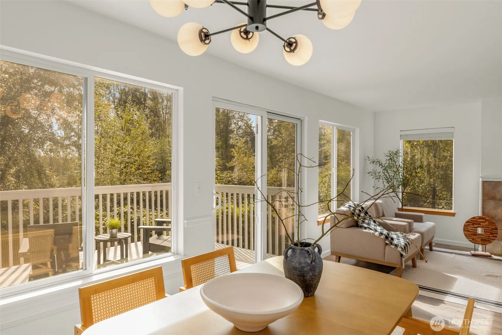 17028 4th Avenue SE, Bothell, WA 98012