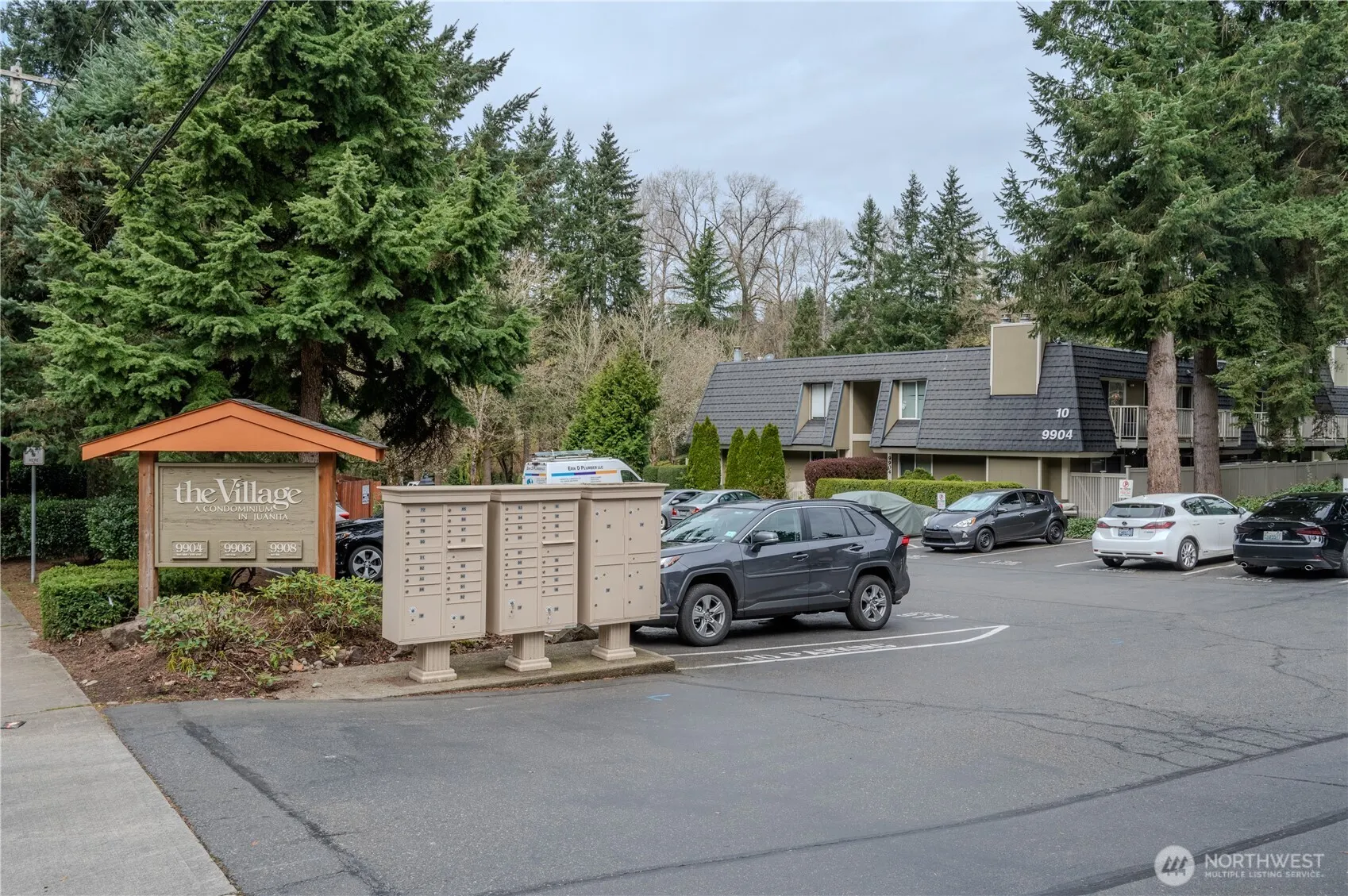 9904 NE 124th Street #1005, Kirkland, WA 98034