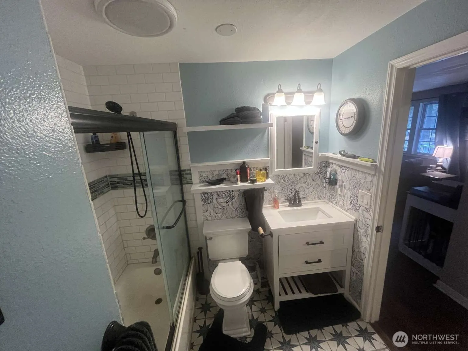 14252 76th Place NE, Kirkland, WA 98034