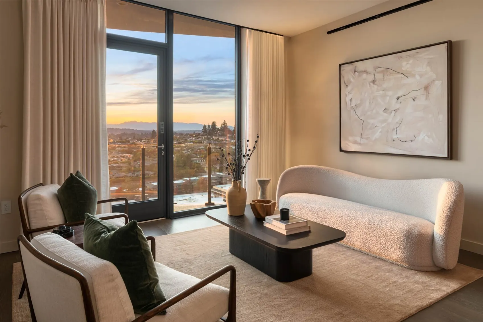 838 Avenue Square NE #2202, Bellevue, WA 98004