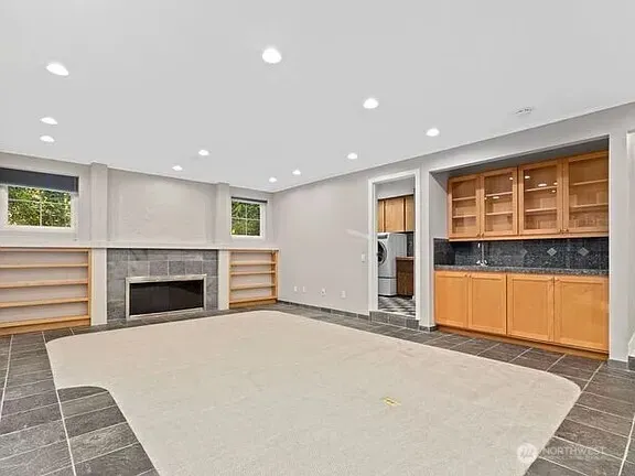 3610 130th Avenue NE, Bellevue, WA 98005