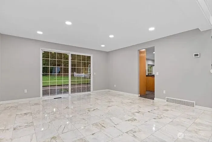 3610 130th Avenue NE, Bellevue, WA 98005