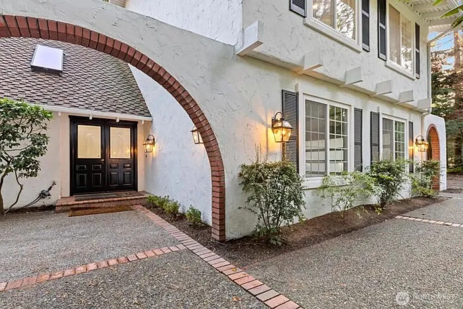 3610 130th Avenue NE, Bellevue, WA 98005