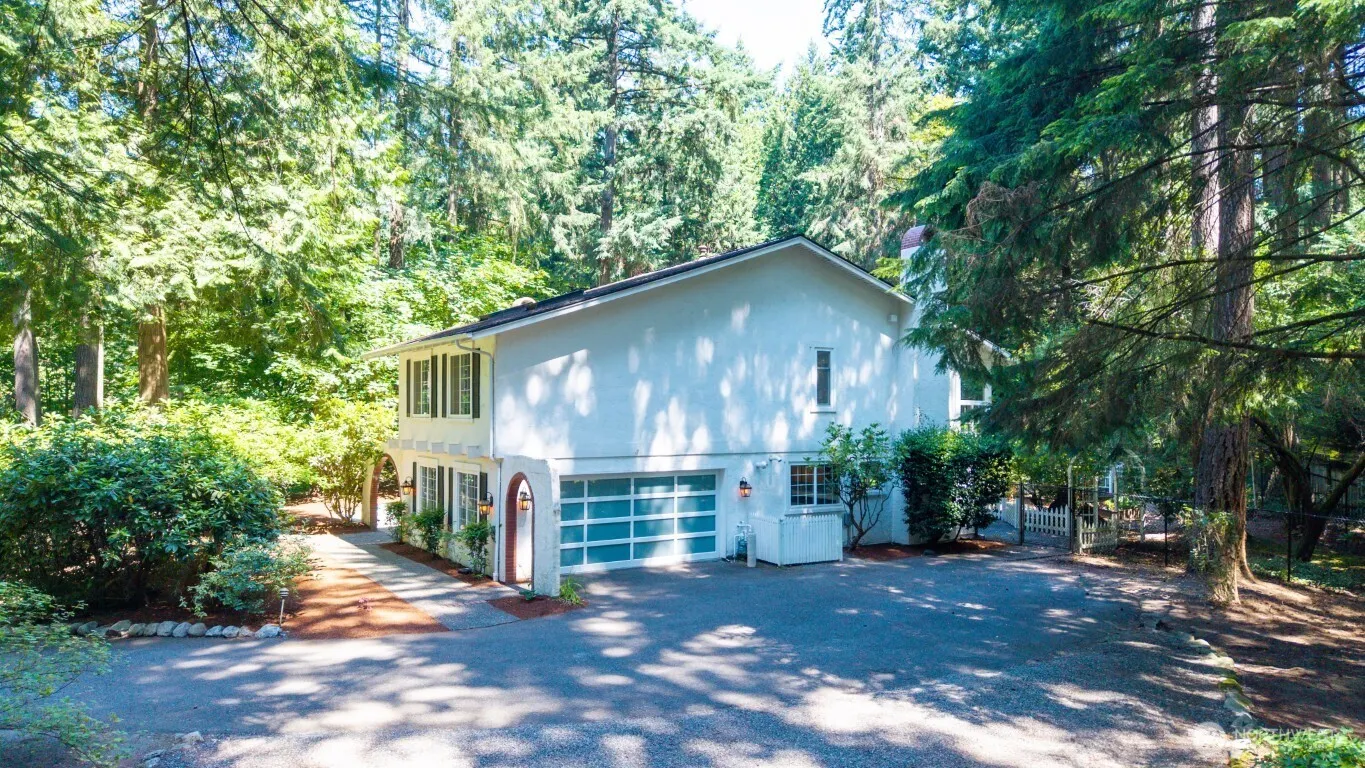 3610 130th Avenue NE, Bellevue, WA 98005
