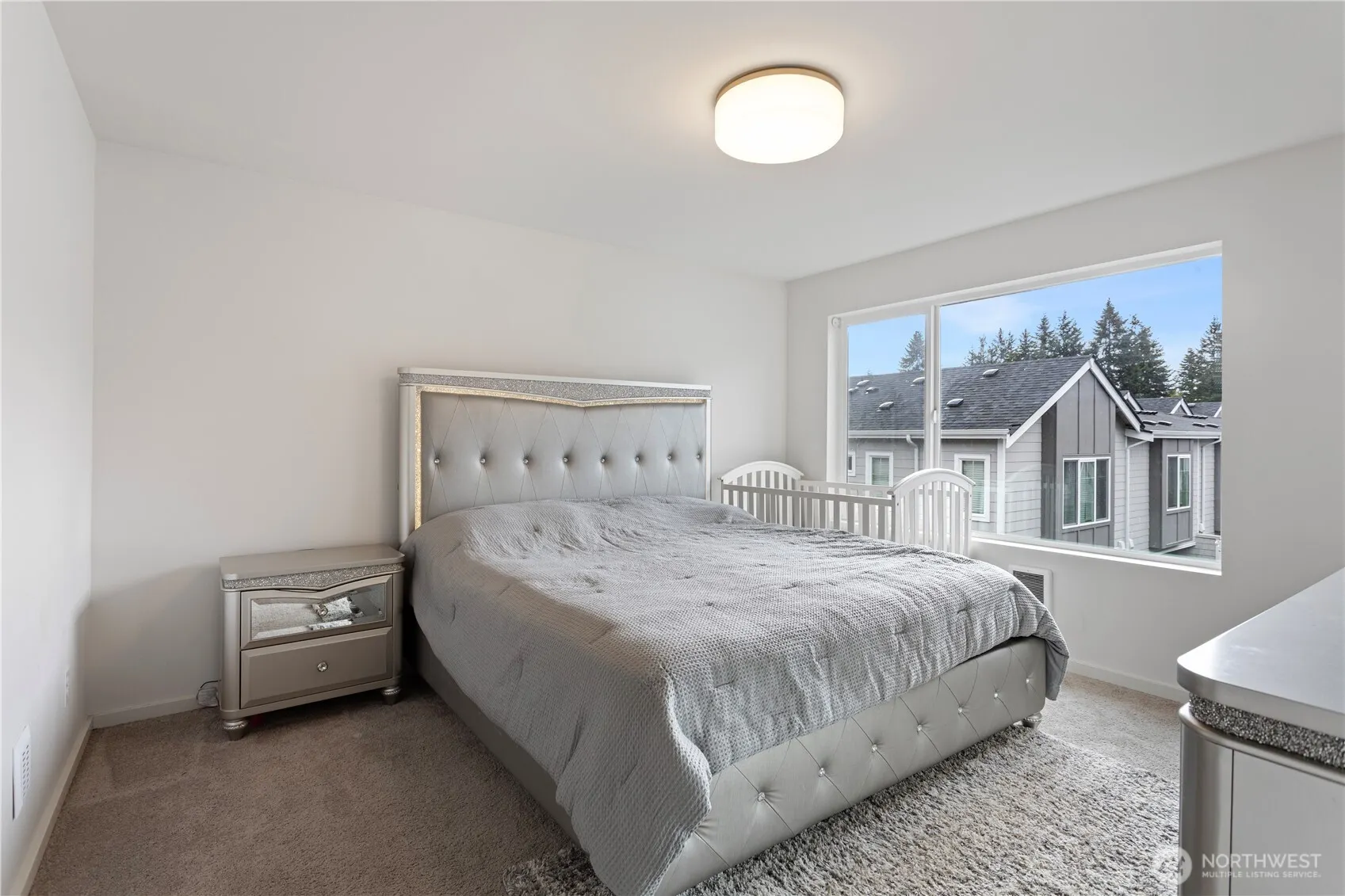 13706 Manor Way #D2, Lynnwood, WA 98087