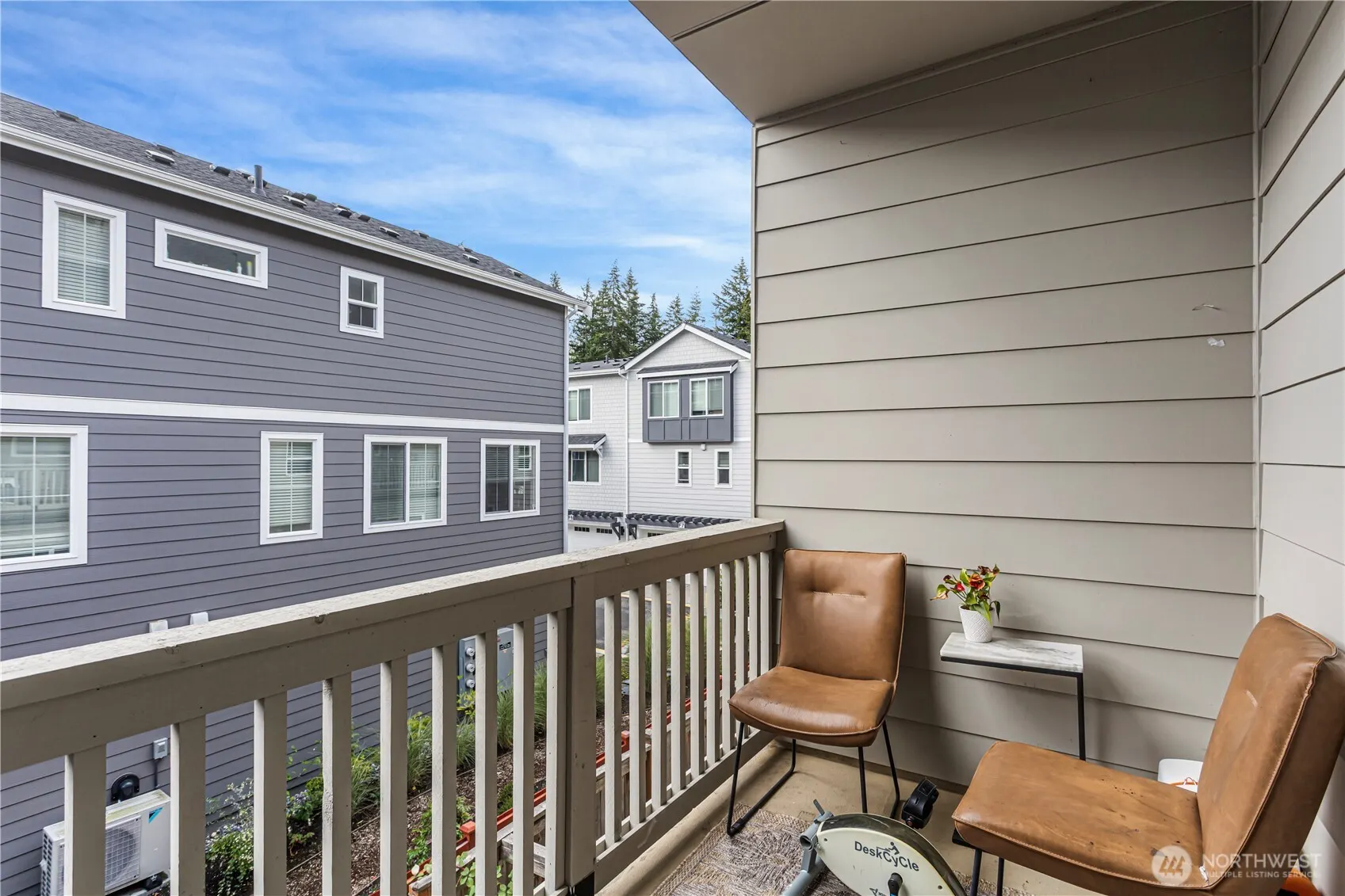 13706 Manor Way #D2, Lynnwood, WA 98087