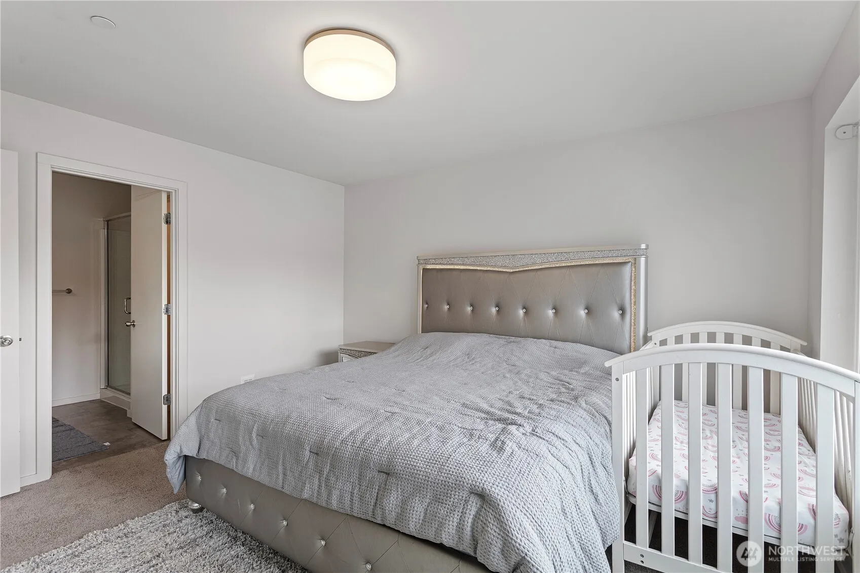13706 Manor Way #D2, Lynnwood, WA 98087