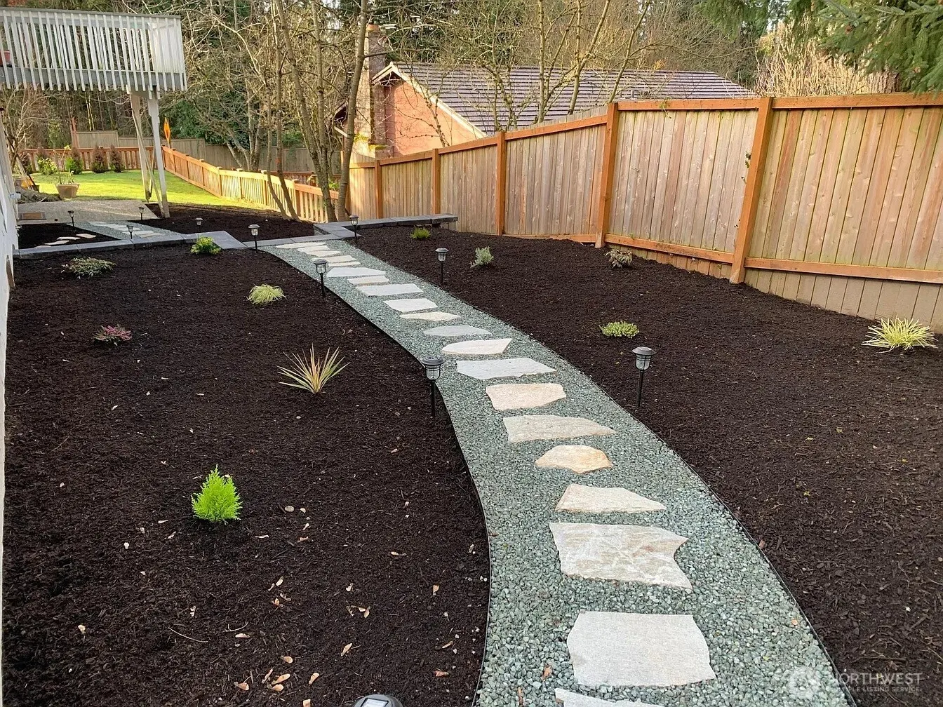 14003 125th Place NE, Kirkland, WA 98034