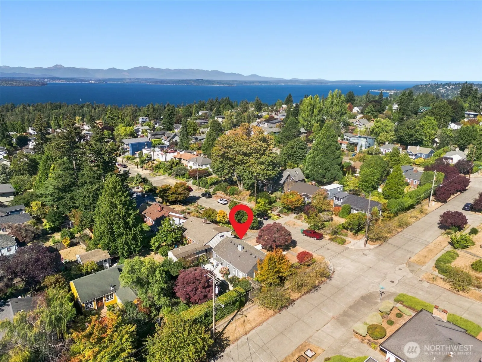 3903 SW Rose Street , Seattle, WA 98136
