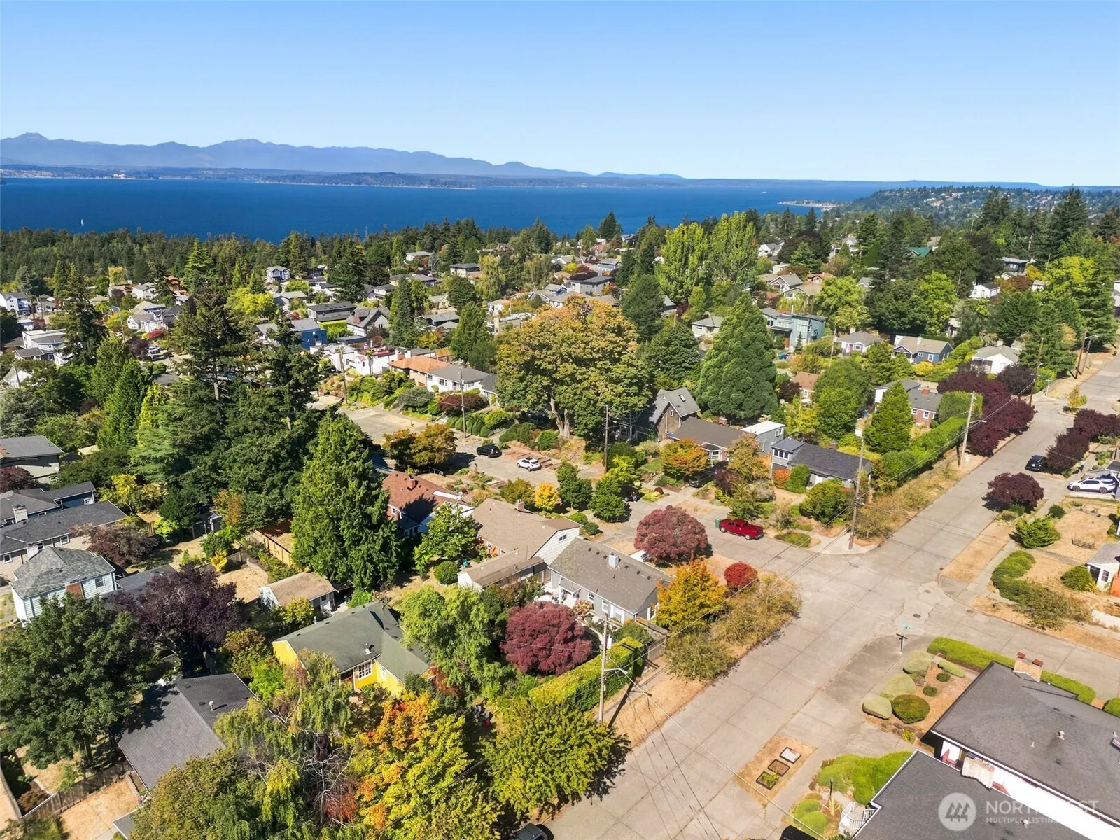 3903 SW Rose Street , Seattle, WA 98136
